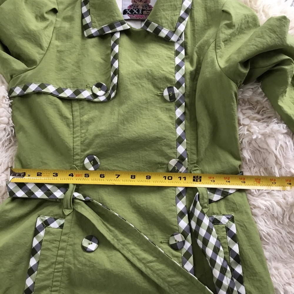 ~GREEN TRENCH WITH BLACK, GREEN AND WHITE CHECKERED TRIM~ - Picture 7 of 10